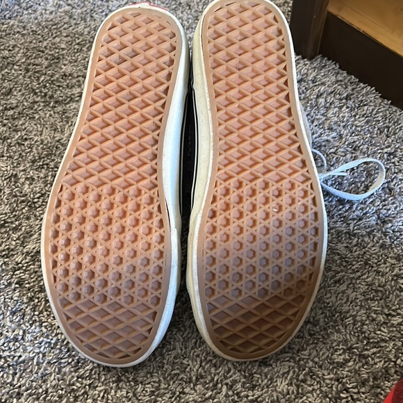 black high top vans - Picture 3 of 4